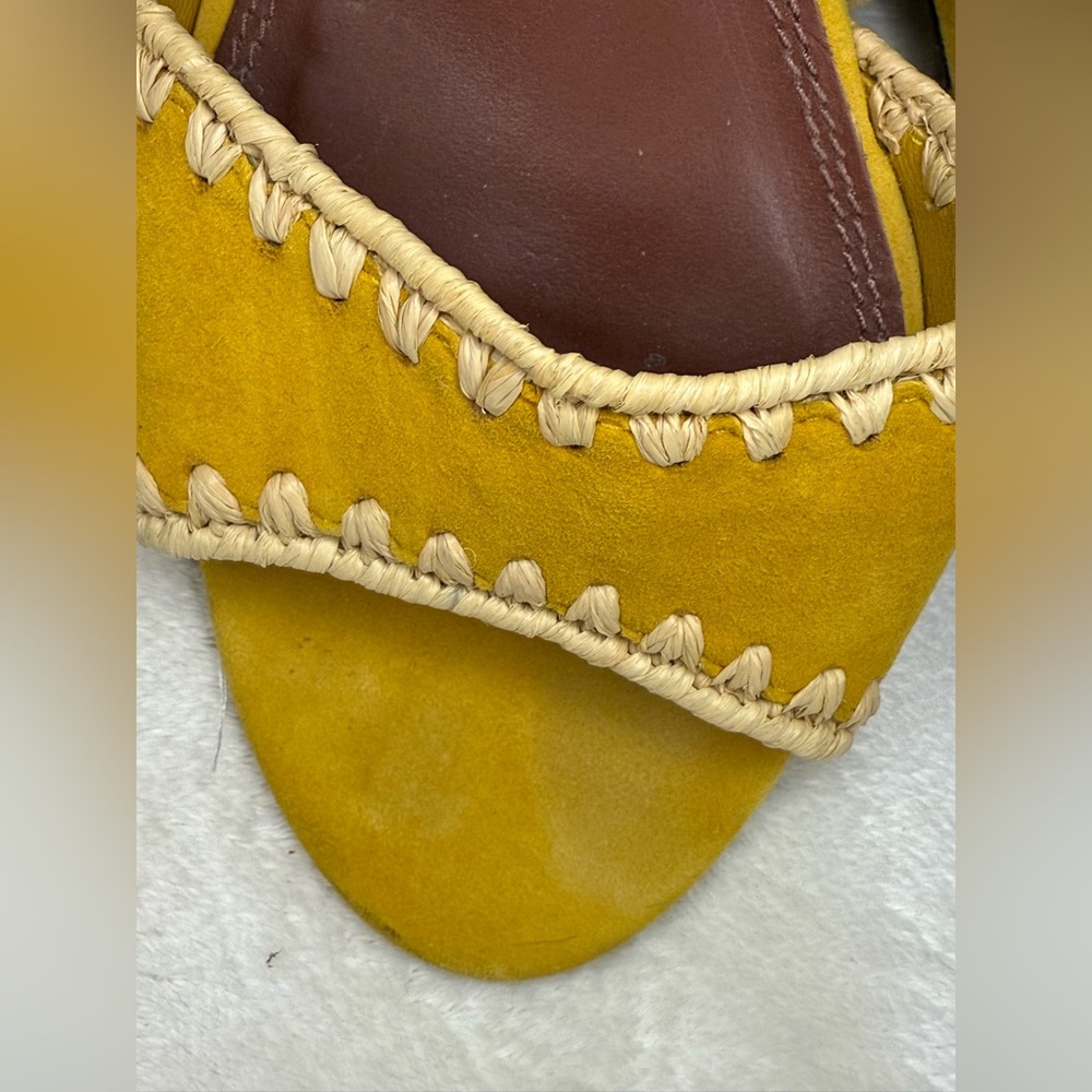 Tory Burch Yellow Raffia Suede Ankle Strap Sandals Block Heels Womens 6.5 - Picture 13 of 16